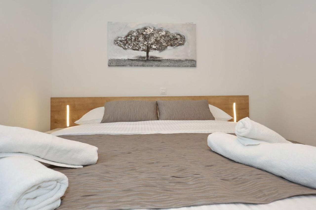 Villa Ankora 1 With Heated Pool Biograd Na Moru Bagian luar foto