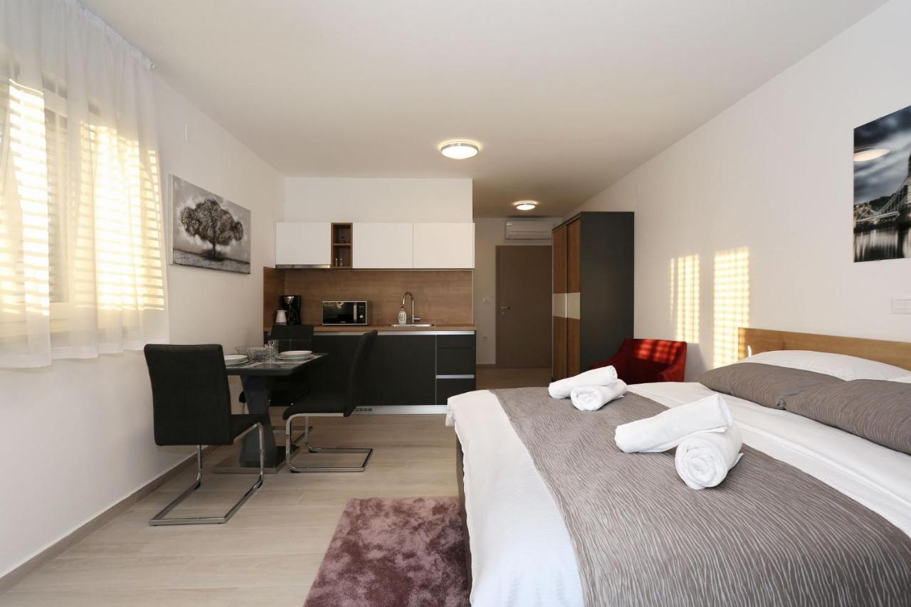 Villa Ankora 1 With Heated Pool Biograd Na Moru Bagian luar foto