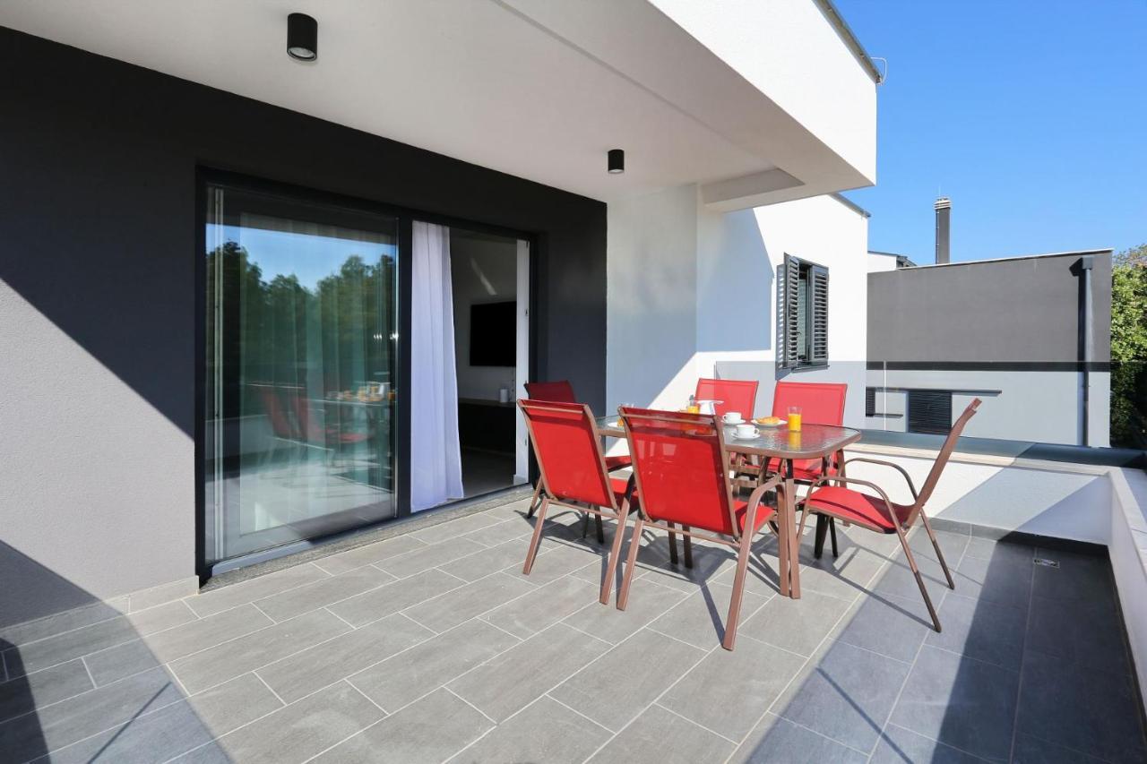 Villa Ankora 1 With Heated Pool Biograd Na Moru Bagian luar foto