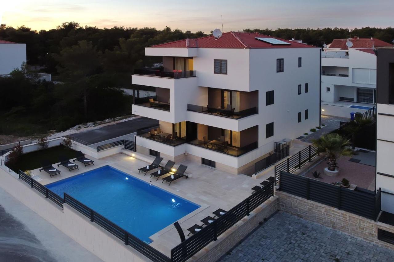 Villa Ankora 1 With Heated Pool Biograd Na Moru Bagian luar foto