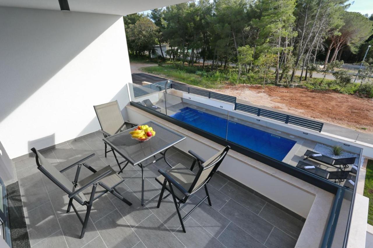 Villa Ankora 1 With Heated Pool Biograd Na Moru Bagian luar foto